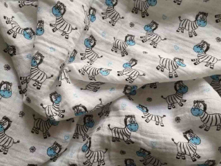 Látková plena s potiskem Zebra modrá 70/70